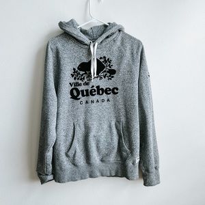Roots Quebec sweatshirt with velvet design